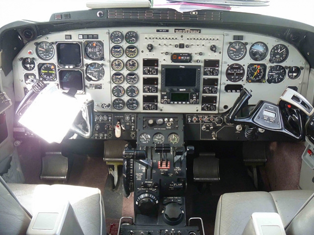 VH-JEO before VH-JEO before